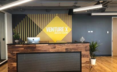 Coworking desk Coworking desk