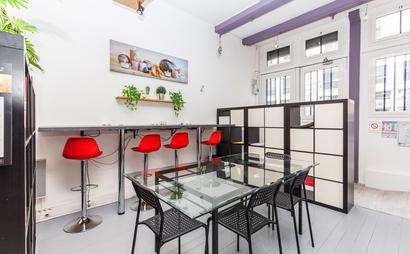 Meeting and training spaces in Paris 11th Nation Meeting and training spaces in Paris 11th Nation