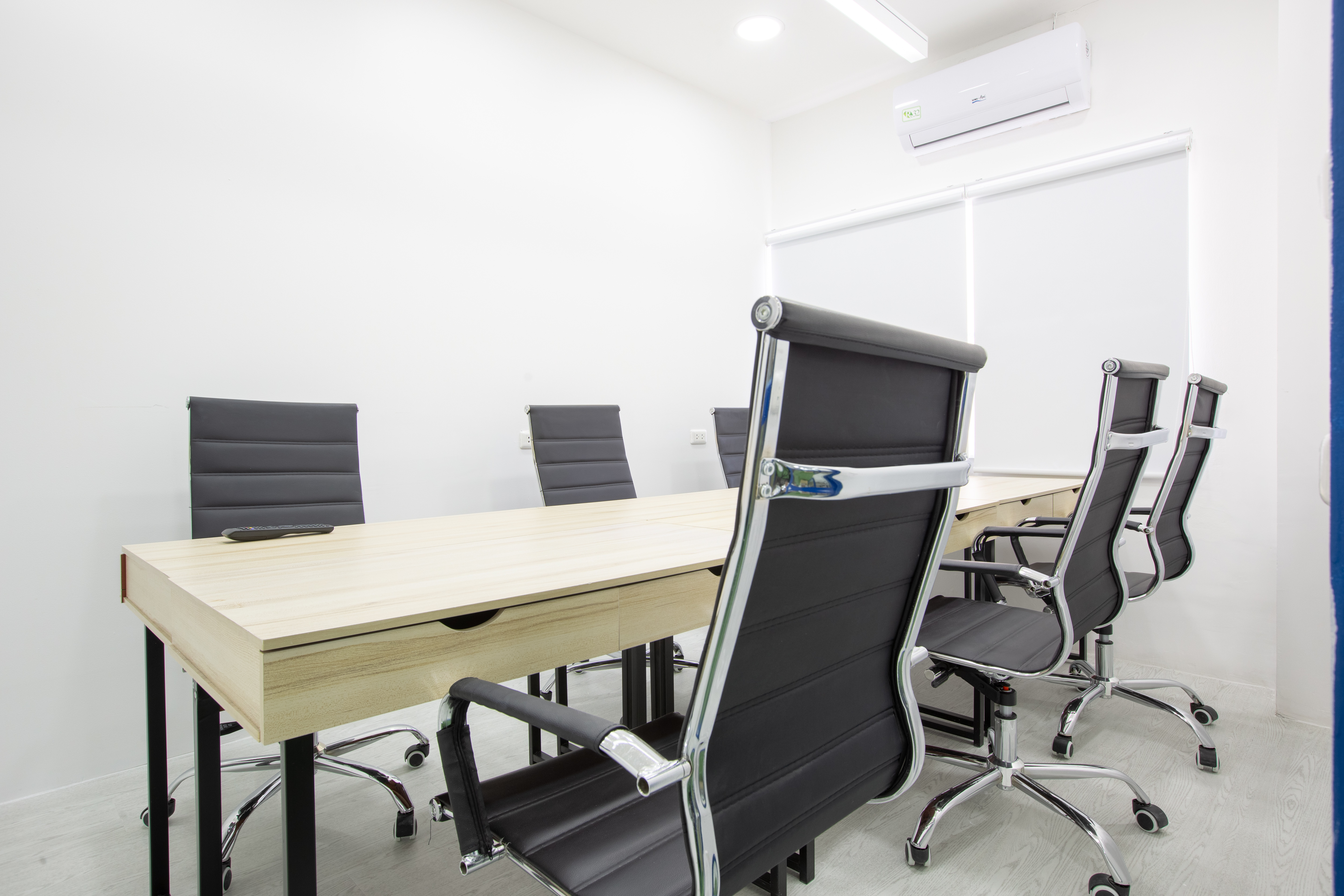 WorkWize Meeting ROOM