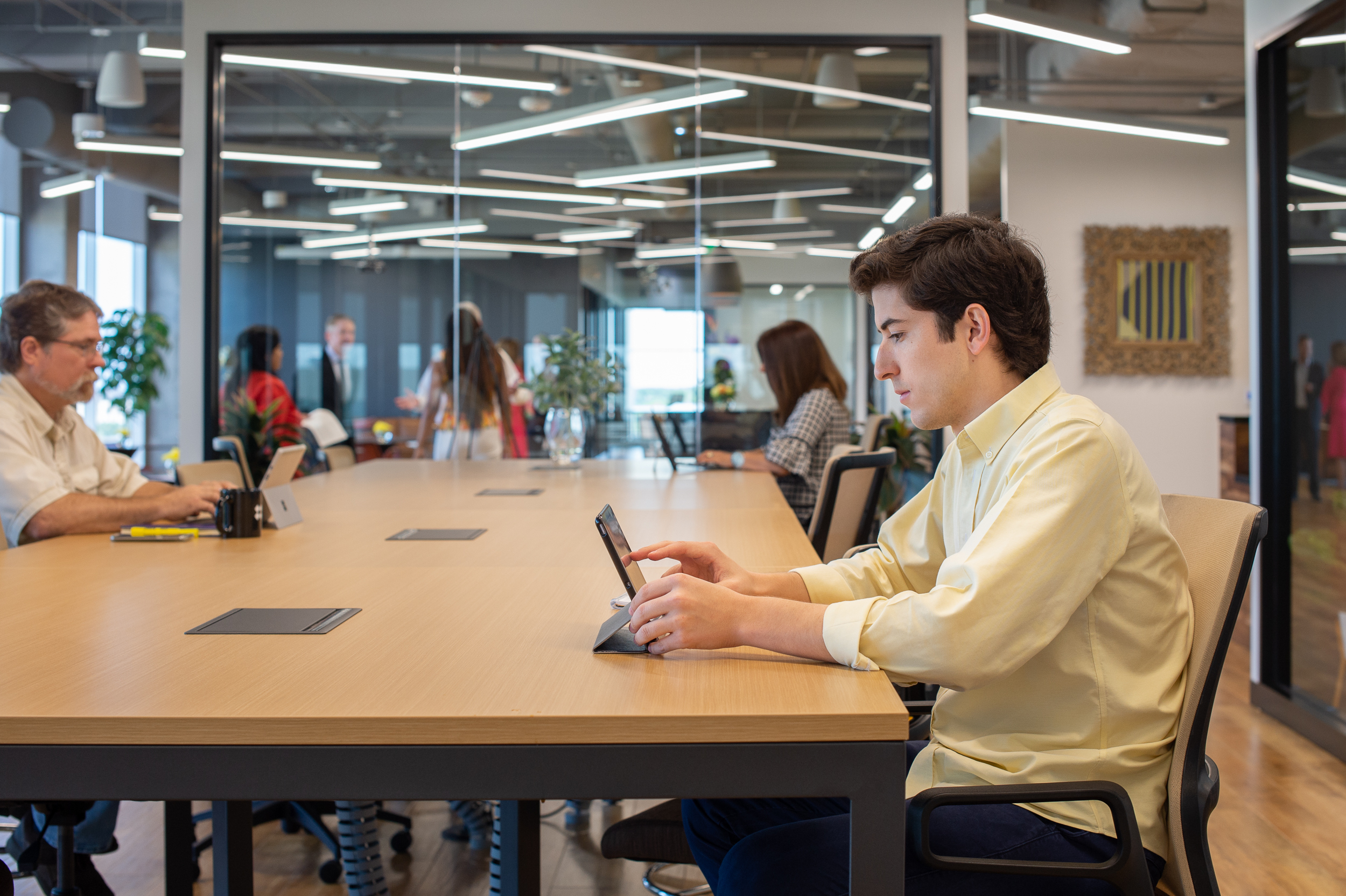 Shared Desks - Hot Desks Shared Desks - Hot Desks
