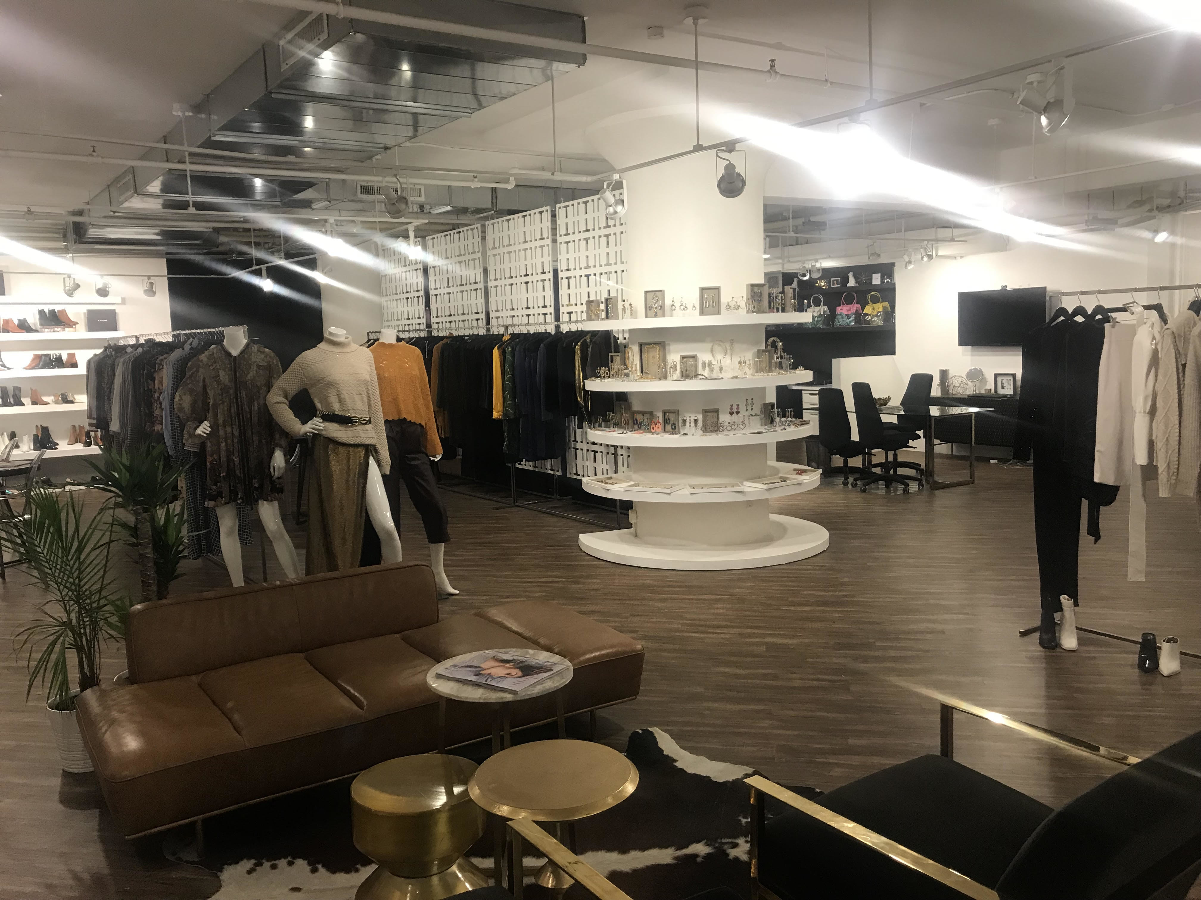 Downtown Office - Open Desk