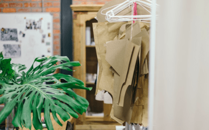 Open Plan Hot Desk Open Plan Hot Desk