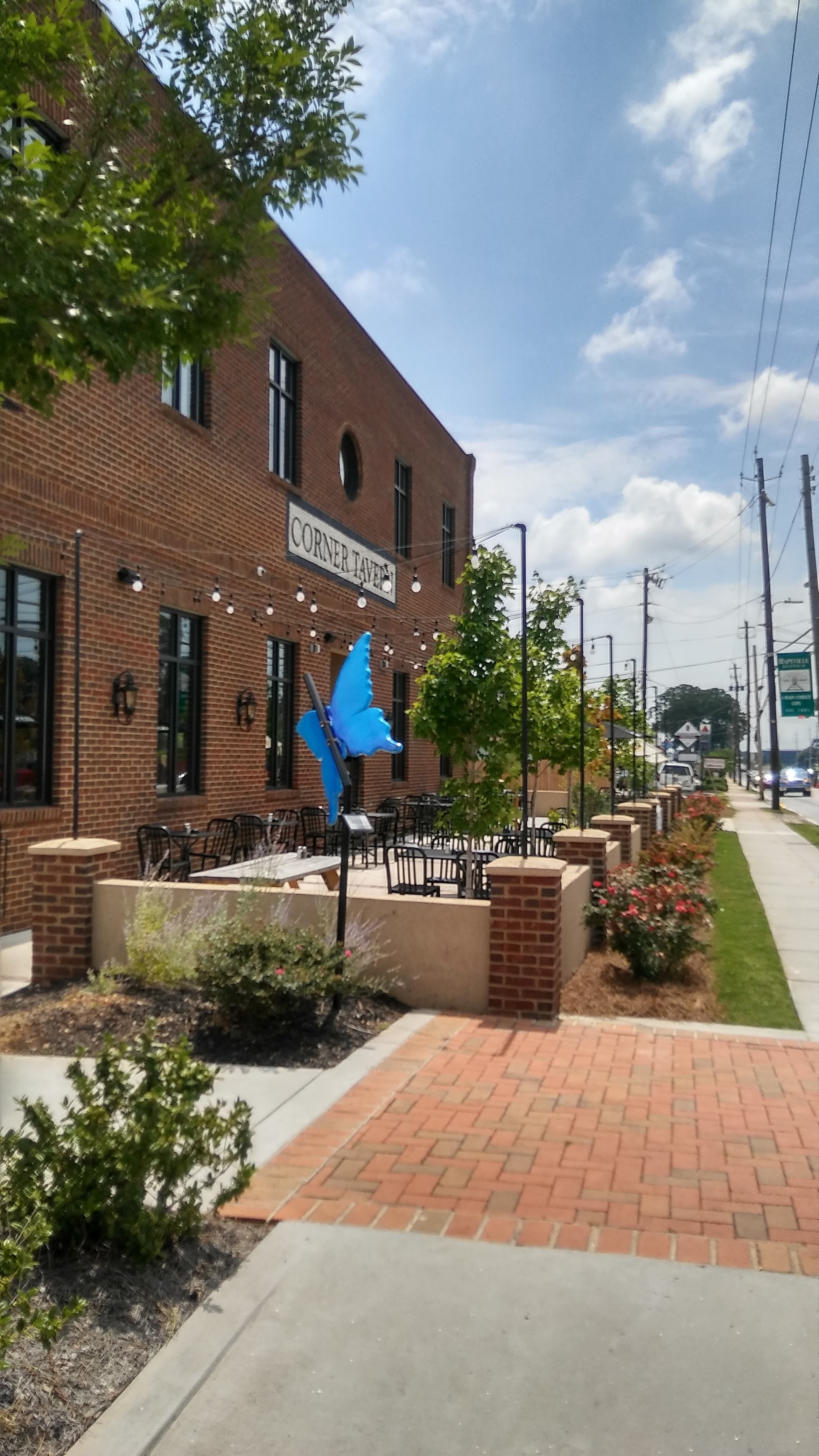 SHARED OPEN-CONCEPT OFFICE SPACE (Office Sub-lease - 2 month minimum; flexible office hours) SHARED OPEN-CONCEPT OFFICE SPACE (Office Sub-lease - 2 month minimum; flexible office hours)