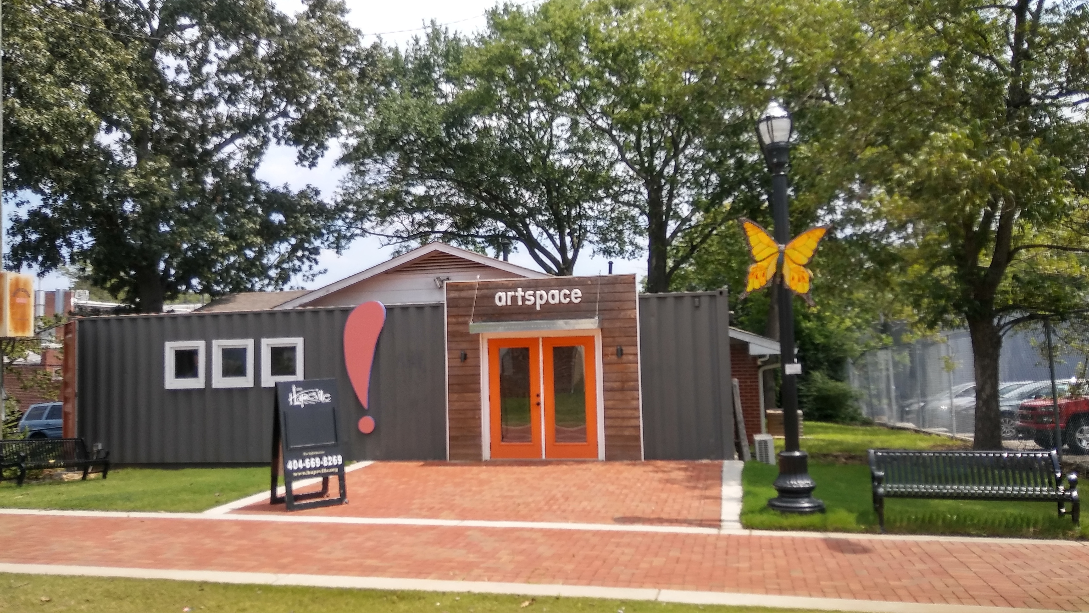 SHARED OPEN-CONCEPT OFFICE SPACE (Office Sub-lease - 2 month minimum; flexible office hours) SHARED OPEN-CONCEPT OFFICE SPACE (Office Sub-lease - 2 month minimum; flexible office hours)