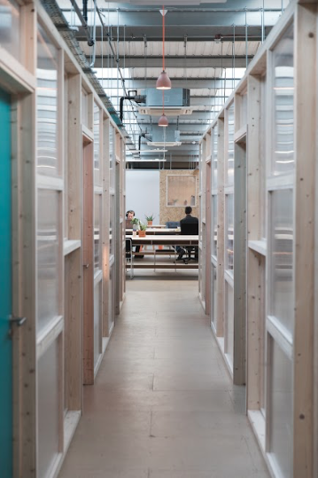 YONDER Workspace Flexi & Permanenet Desks YONDER Workspace Flexi & Permanenet Desks