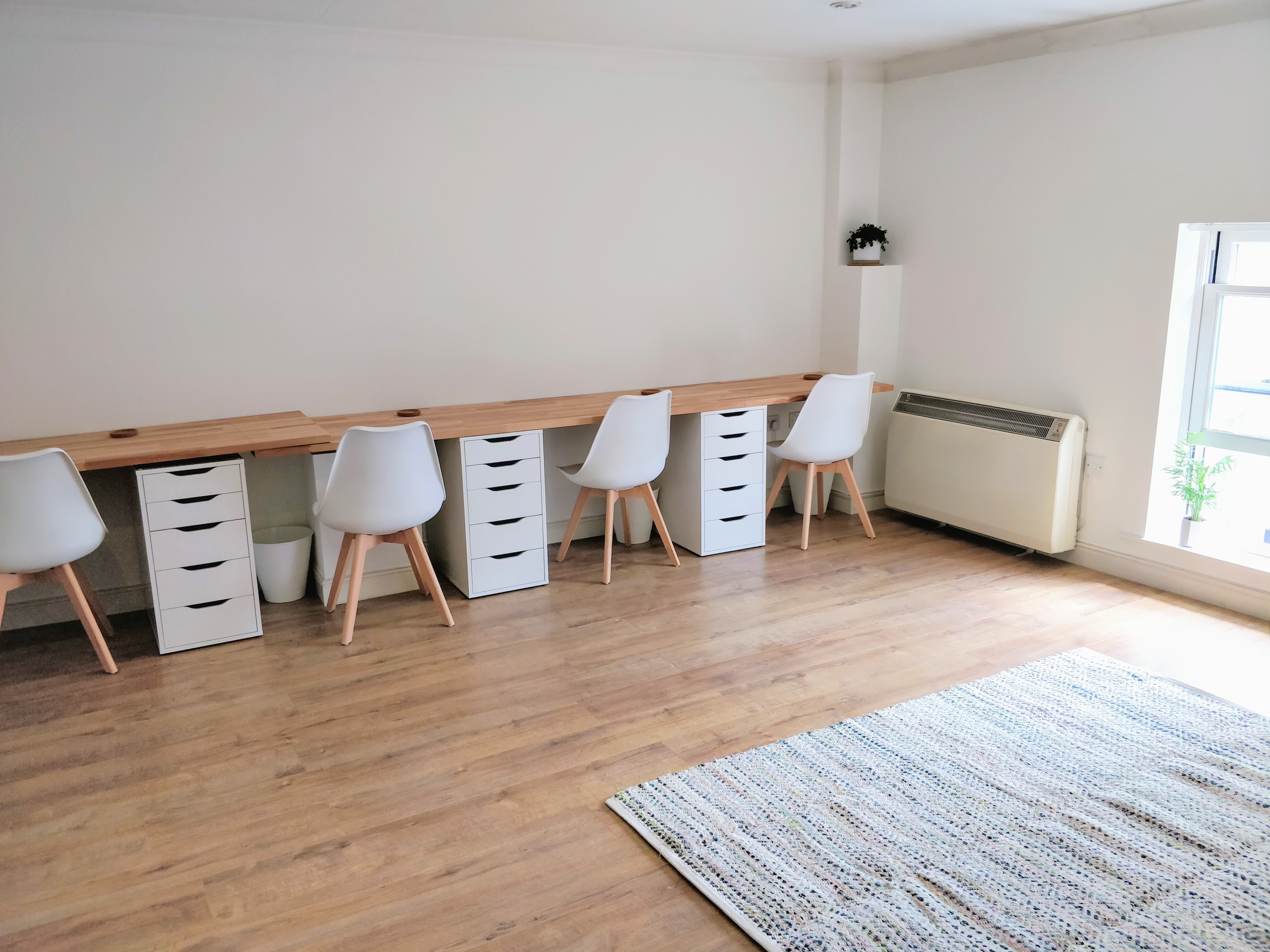 Desk space in Wimborne