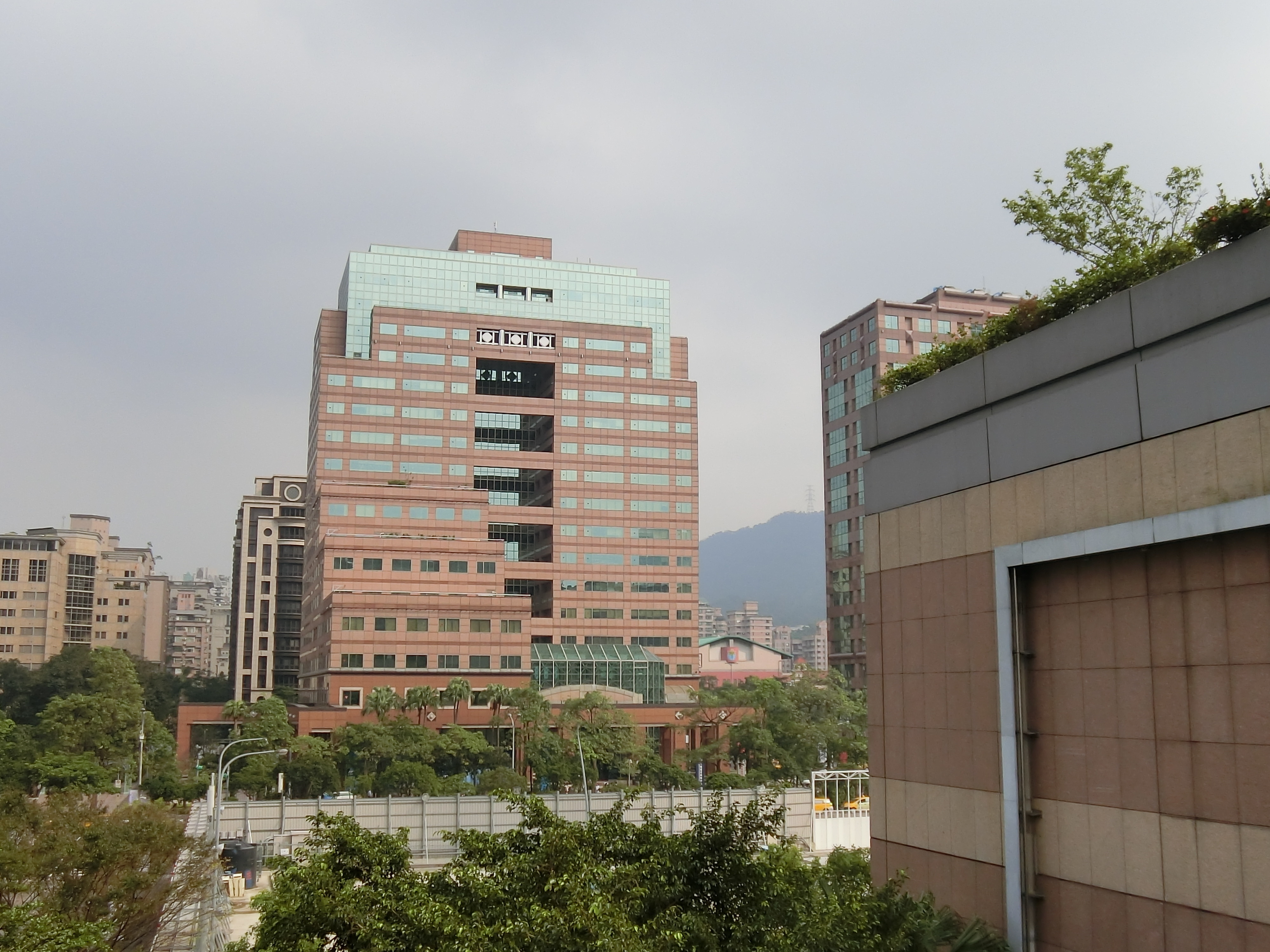 Global Town Business Center