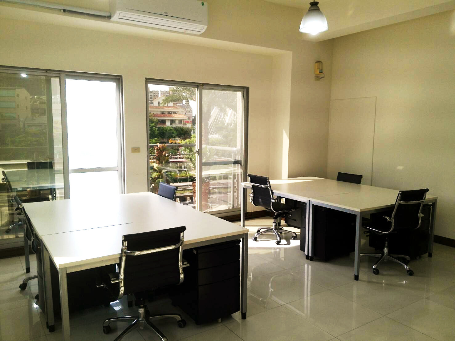 Global Town Business Center