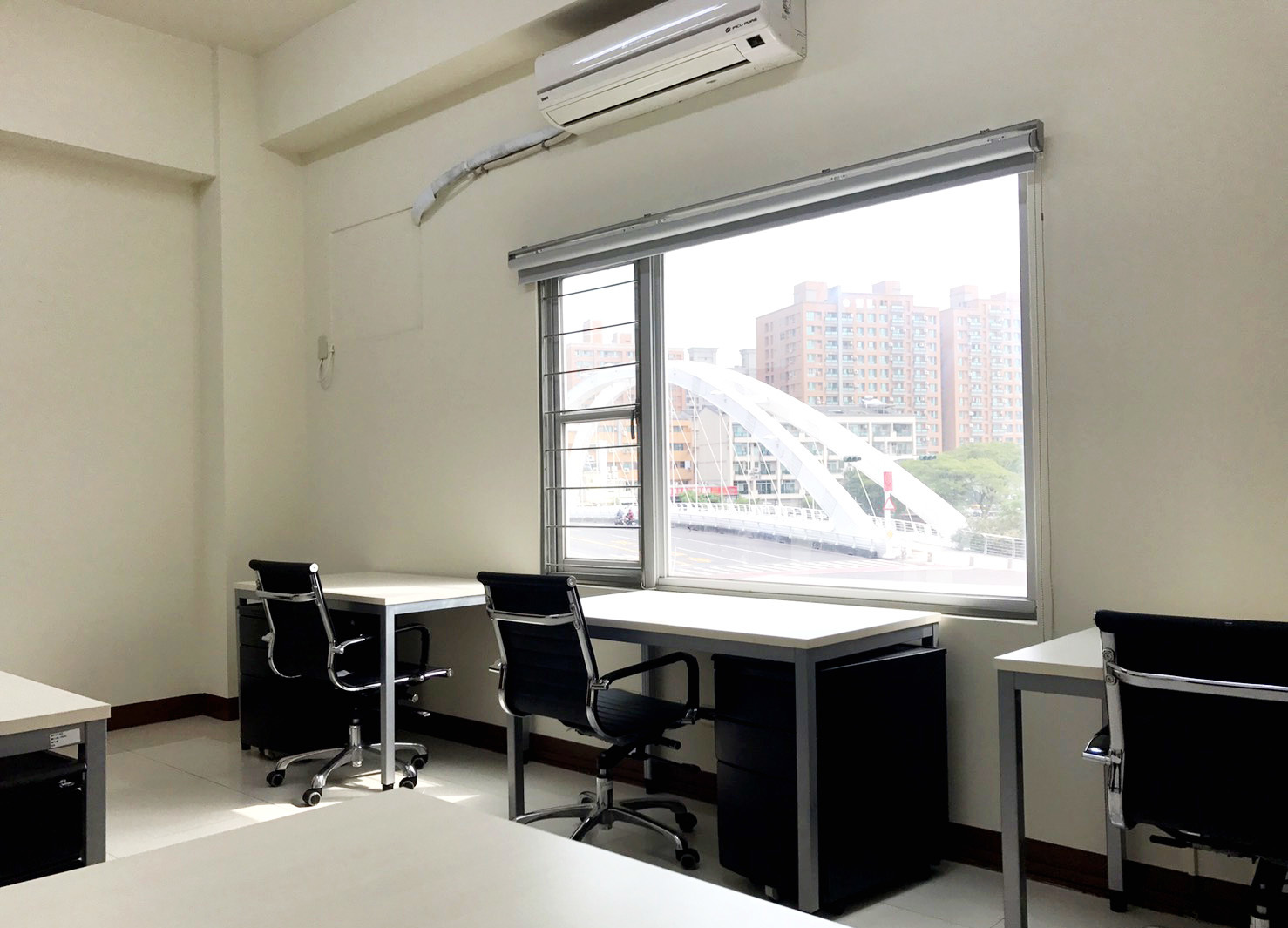 Global Town Business Center